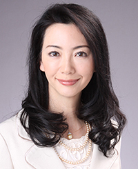 一色真宇(宮崎なぎさ)